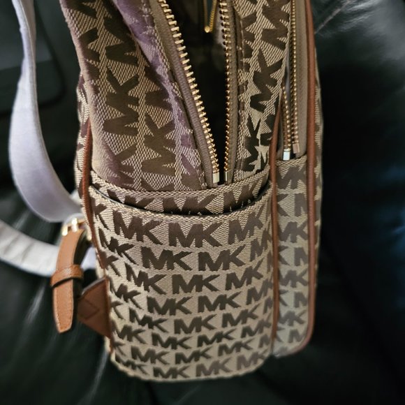 Michael Kors ABBEY BACKPACK main image 8